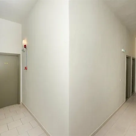 Inn Sidari Inn Sidárion